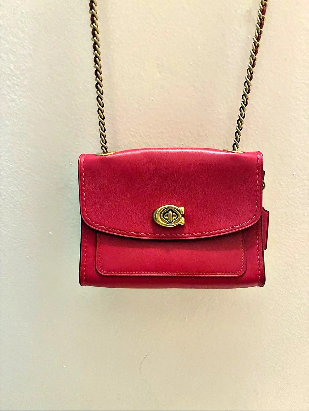 Coach Chain Strap Crossbody in Pink